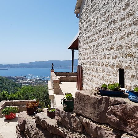 Casa Di Lukovic II Villa Tivat Exteriör bild