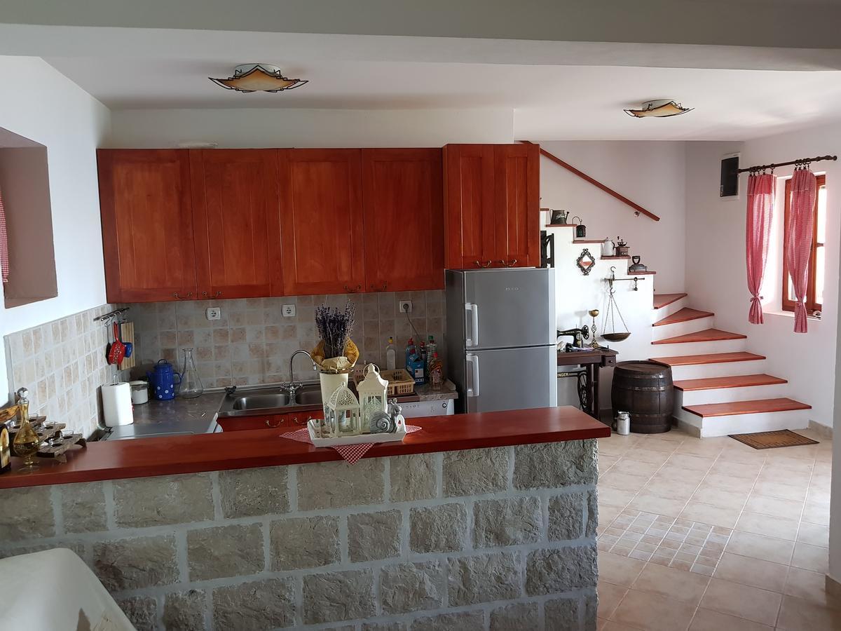 Casa Di Lukovic II Villa Tivat Exteriör bild